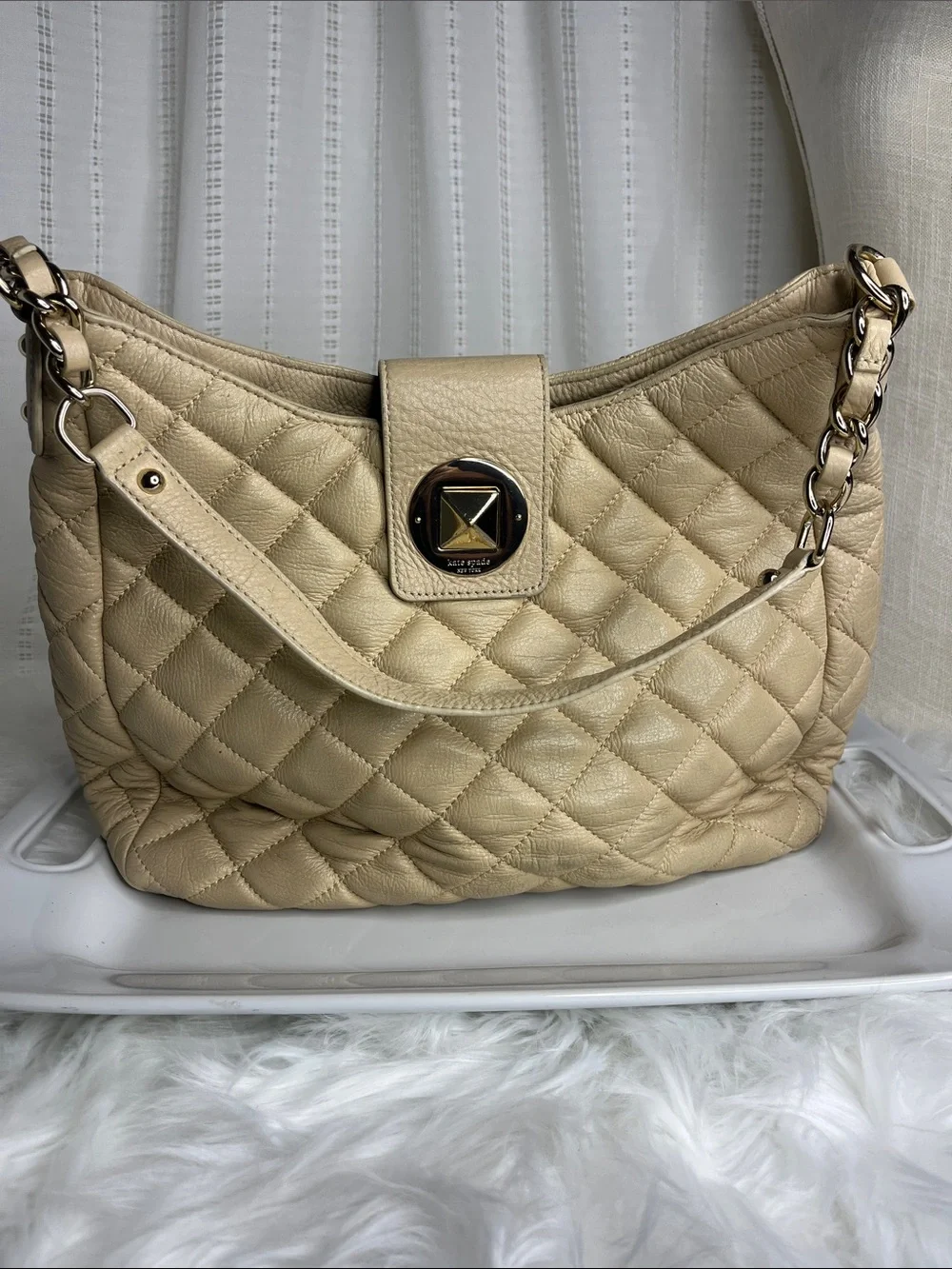 Kate Spade  Quilted Cream Leather Shoulder Bag with Chain Detail